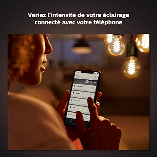 L'ampoule LED connectée Philips Hue se commande par votre téléphone grâce au Wifi.